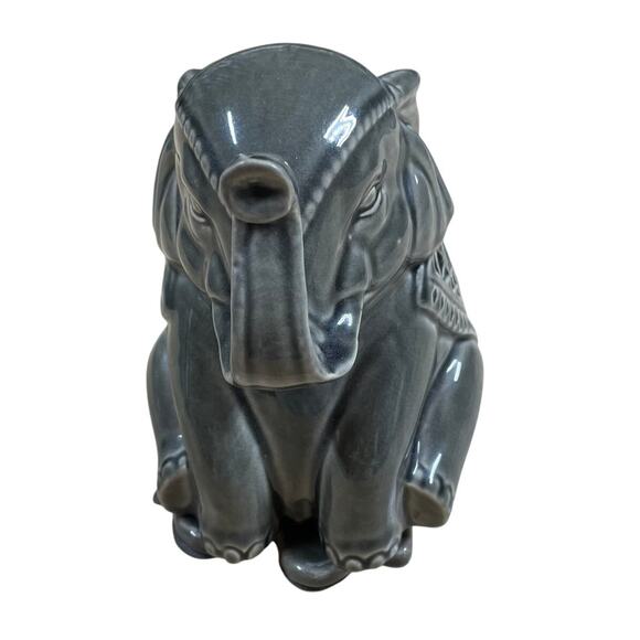 Intertek Ceramic Gray Elephant Scented Wax Warmer Excellent Used Condition - Picture 3 of 9